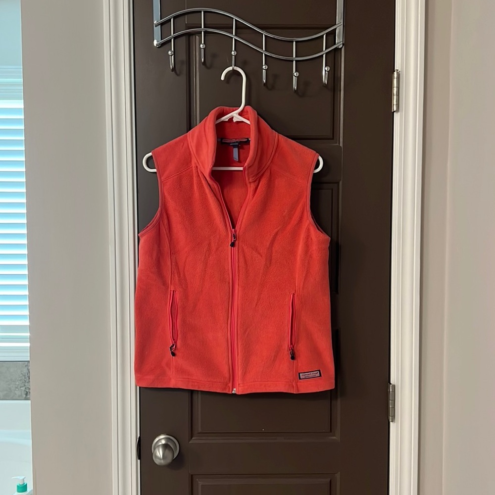 Vineyard Vines fleece vest